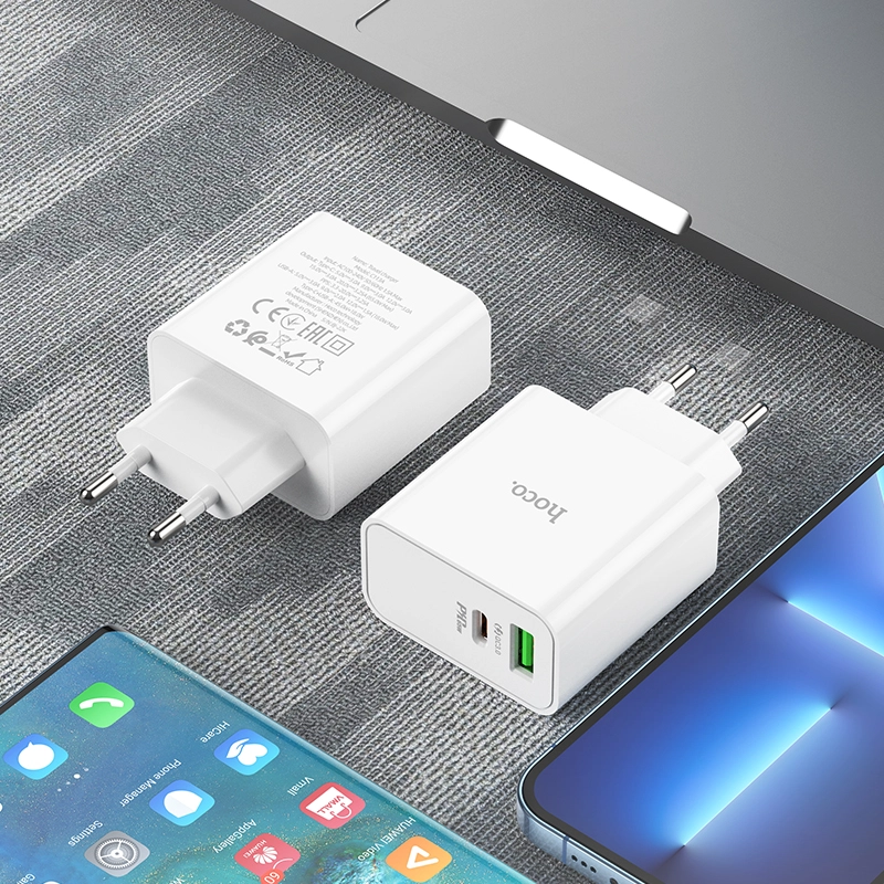Hoco charger 65W C113A Hoco charger 65W C113A